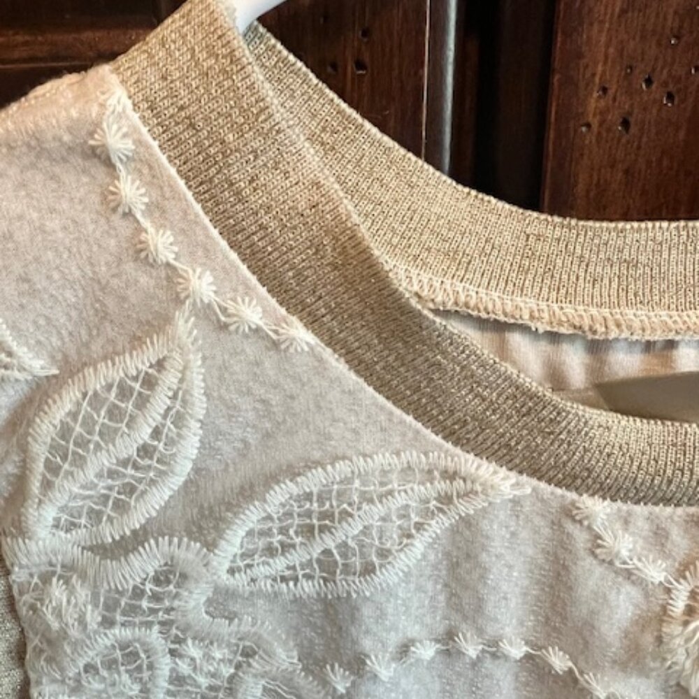 Astrid Textured Shell Top - Size Small - Picture 2 of 8